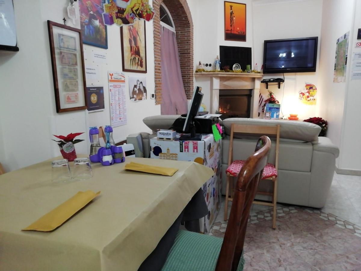 Casadolcecasalatina Bed & Breakfast Ngoại thất bức ảnh