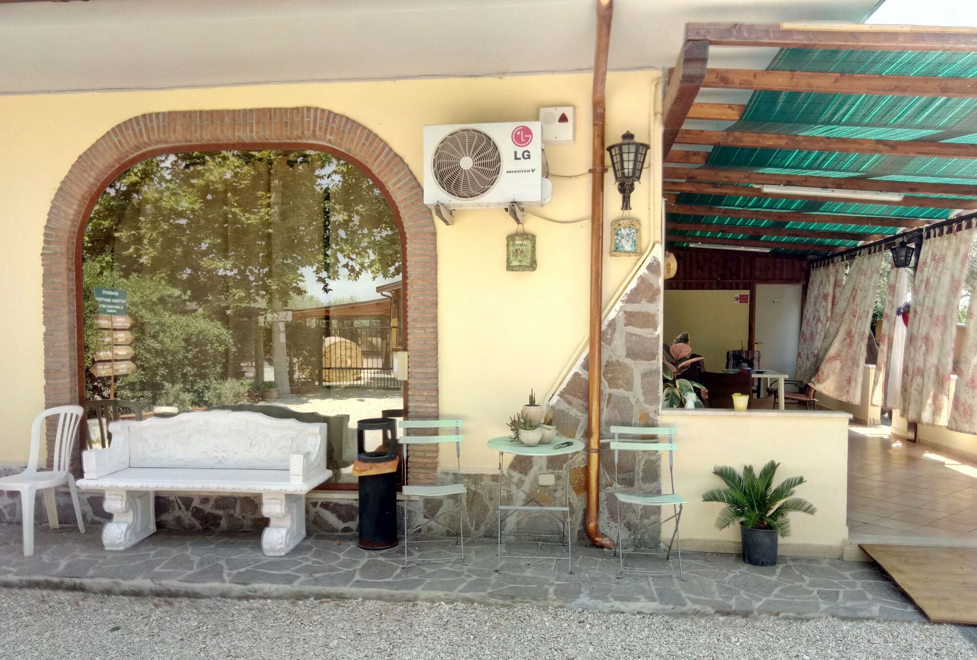 Casadolcecasalatina Bed & Breakfast Ngoại thất bức ảnh