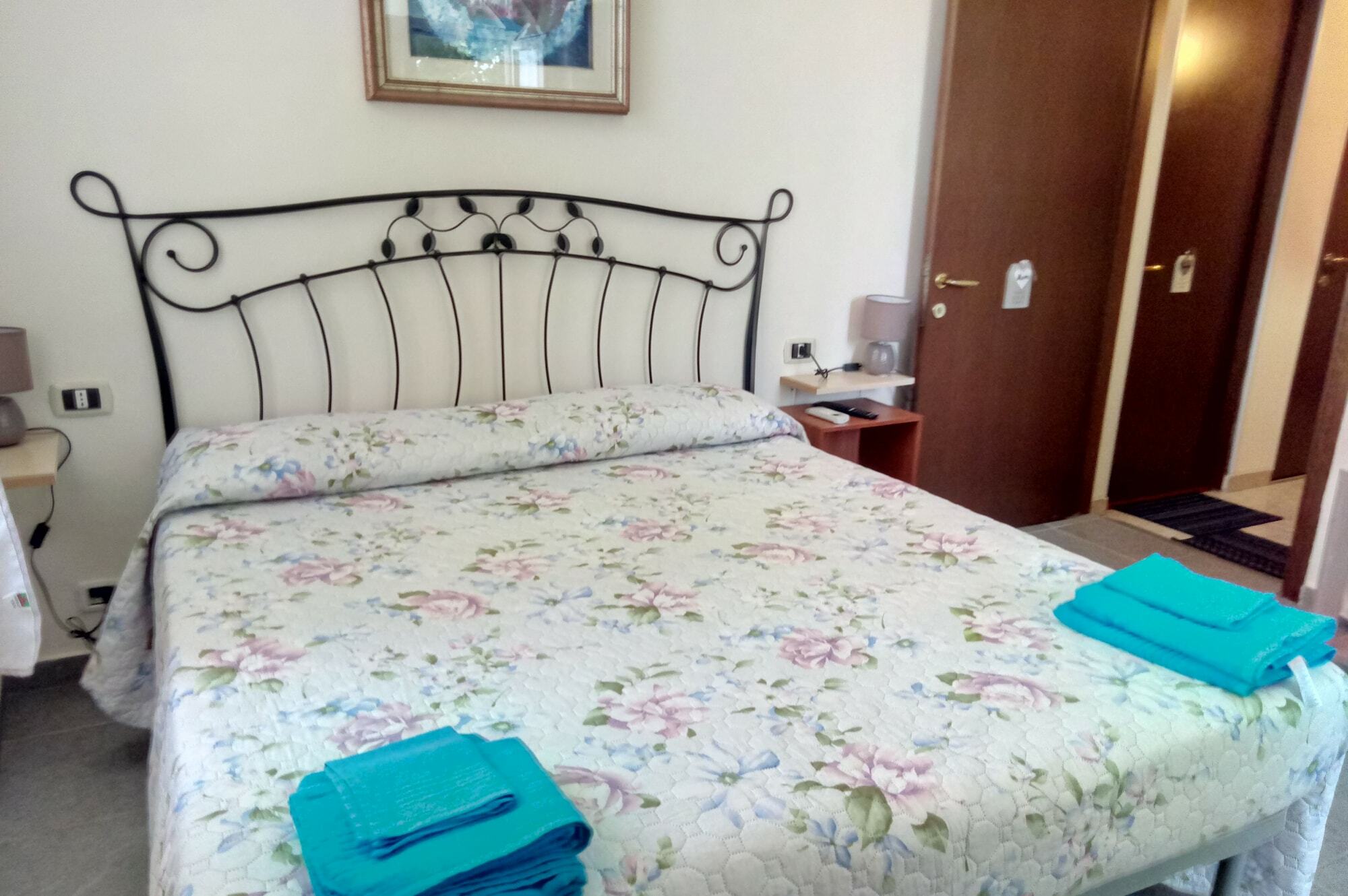 Casadolcecasalatina Bed & Breakfast Ngoại thất bức ảnh